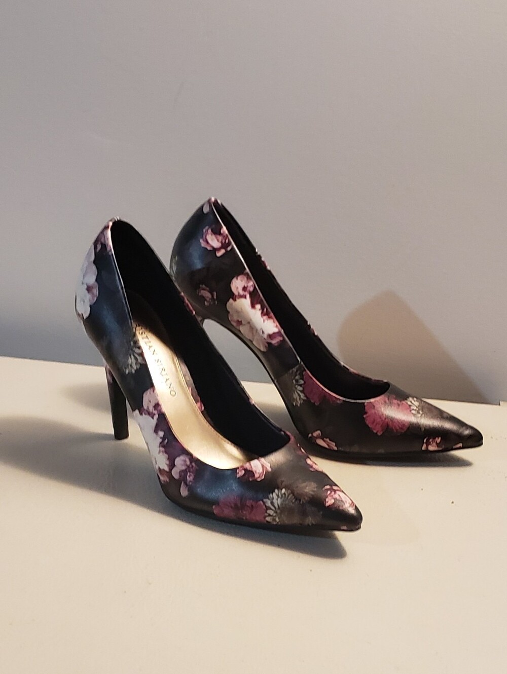 Christian Siriano Black Floral Pointed-Toe Stiletto Heels
